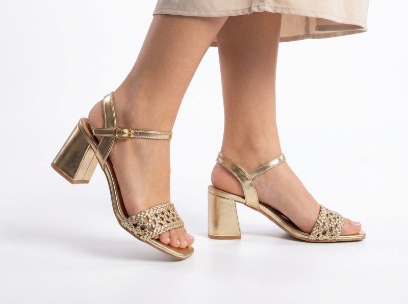 SANDALIAS PEPA